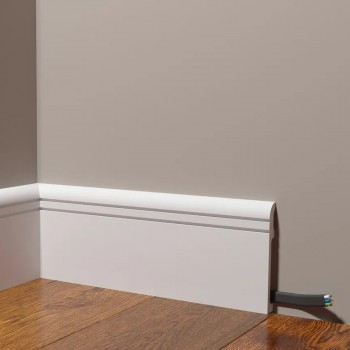 Плинтус напольный Decor Dizayn DD721