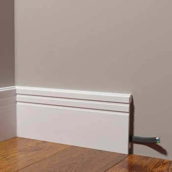 Плинтус напольный Decor Dizayn DD724