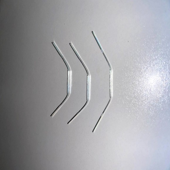 Пружина (крепление) для микроплинтуса