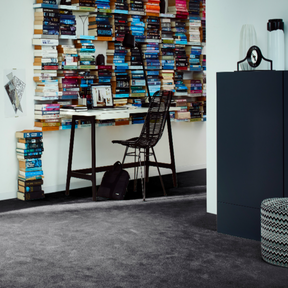 Ковровое покрытие AW Masquerade Messalina 99